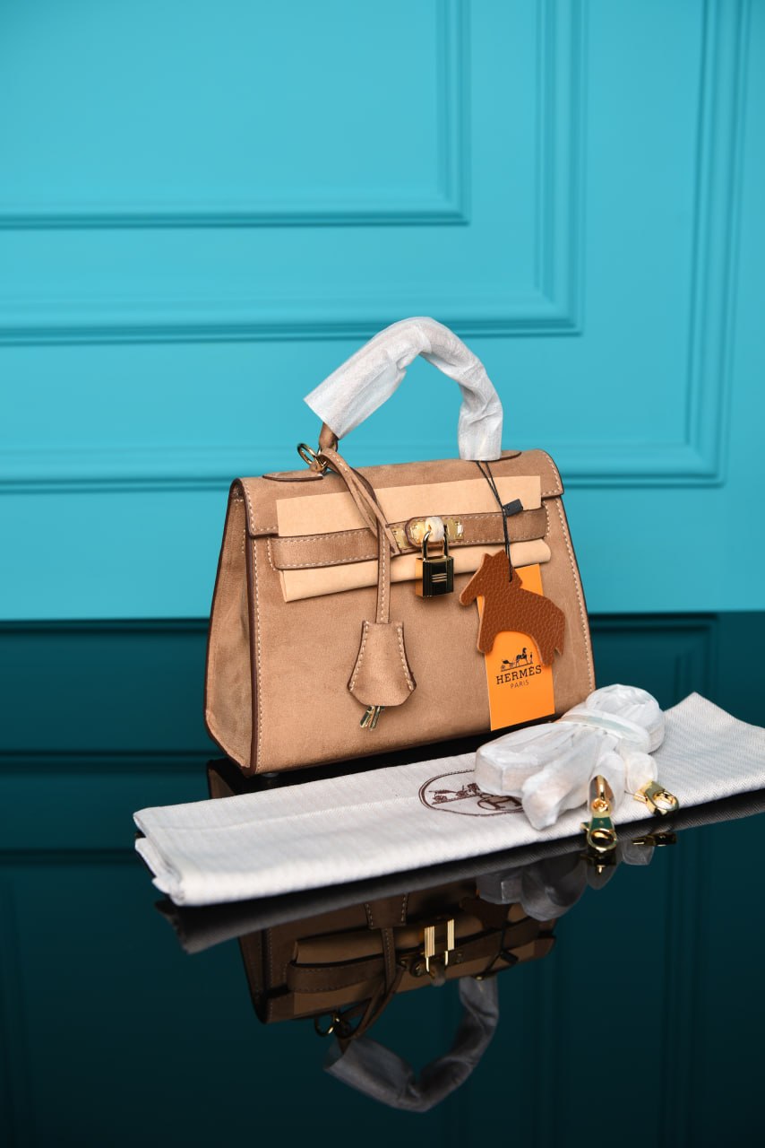 HRMS- Kelly 22 Bag in Suede