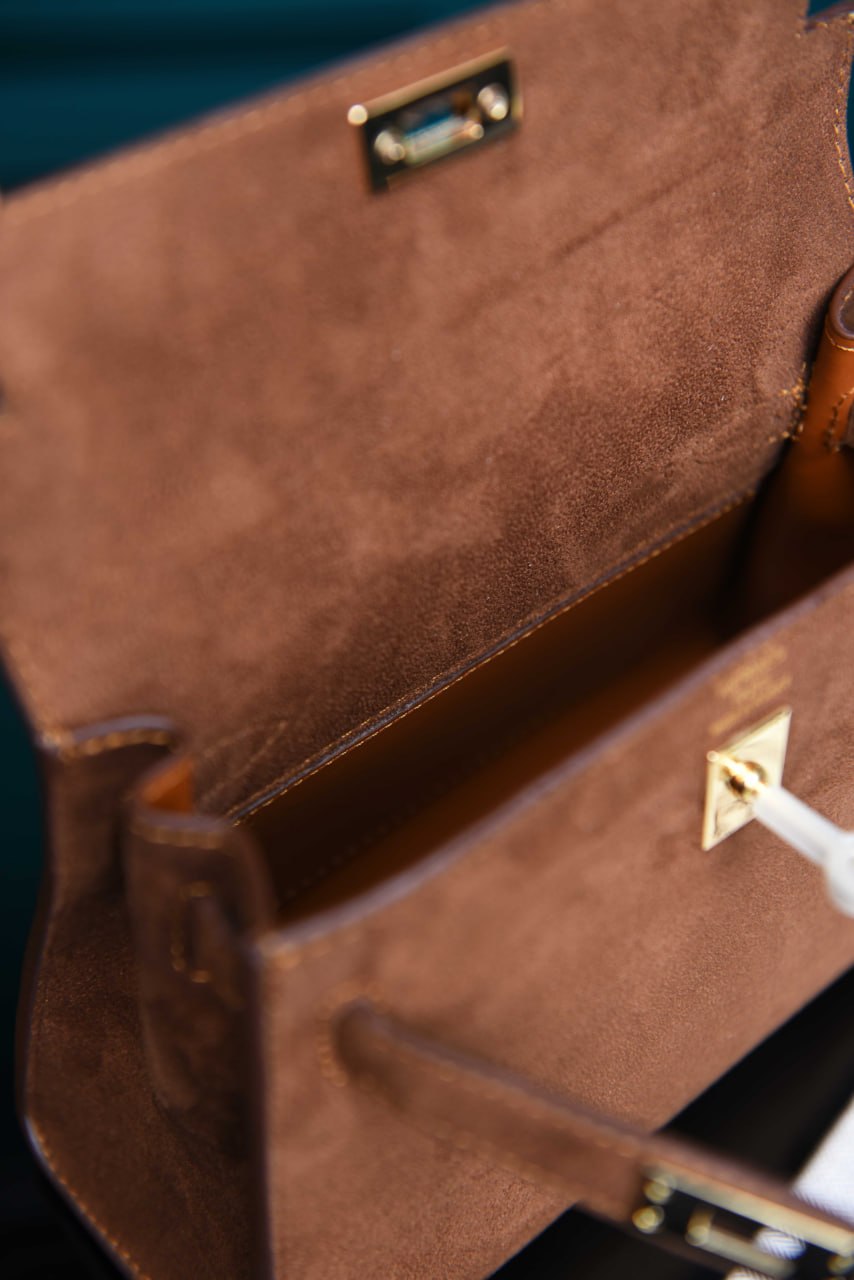 HRMS- Kelly 22 Bag in Suede