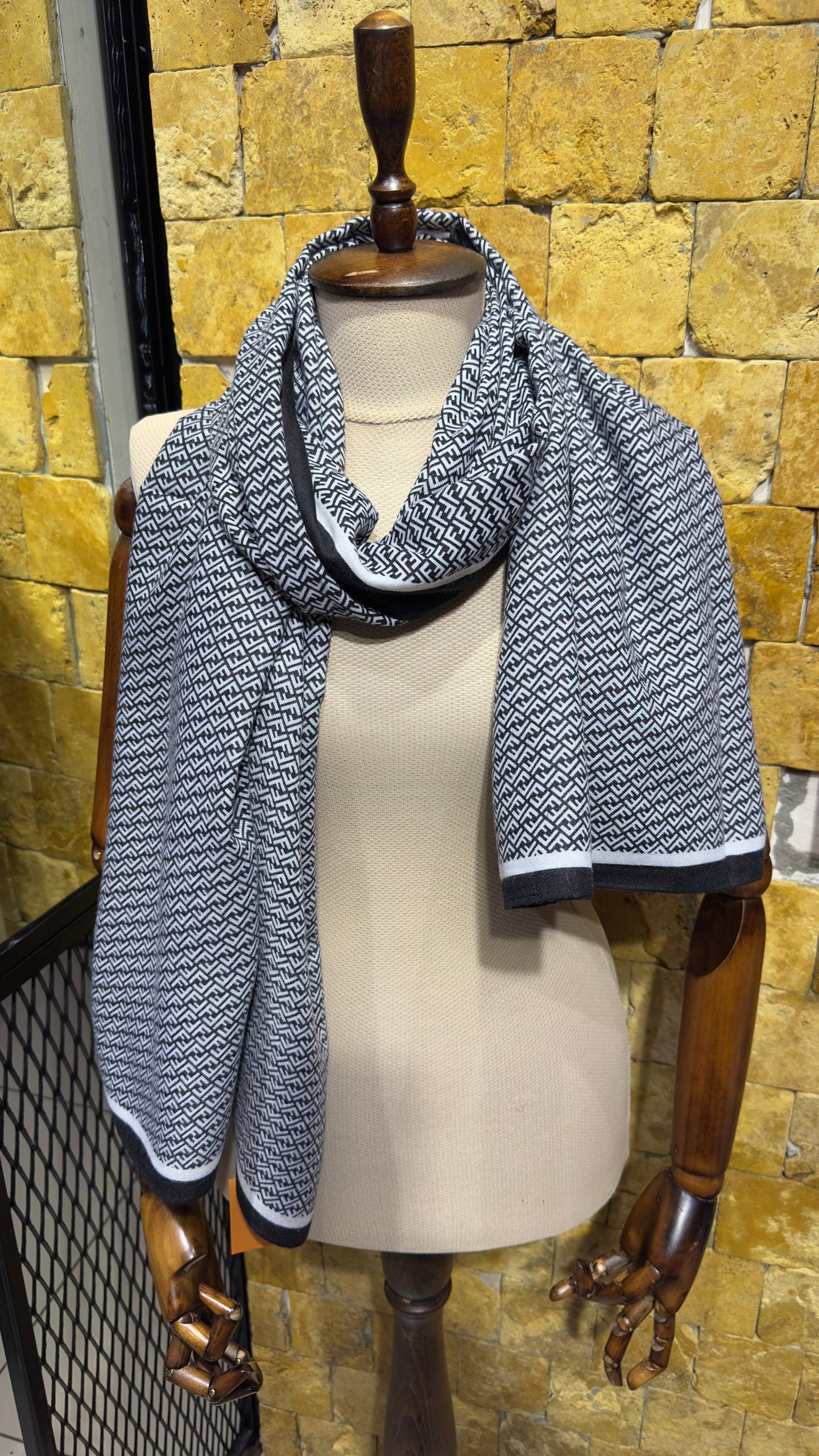 FND- Shawl