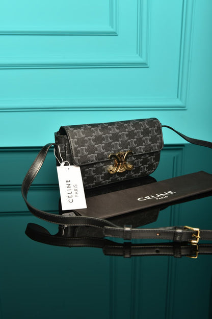 CLN - Triomphe Shoulder Bag In Shiny