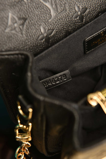 LVS- Pochette Metis East (Black)