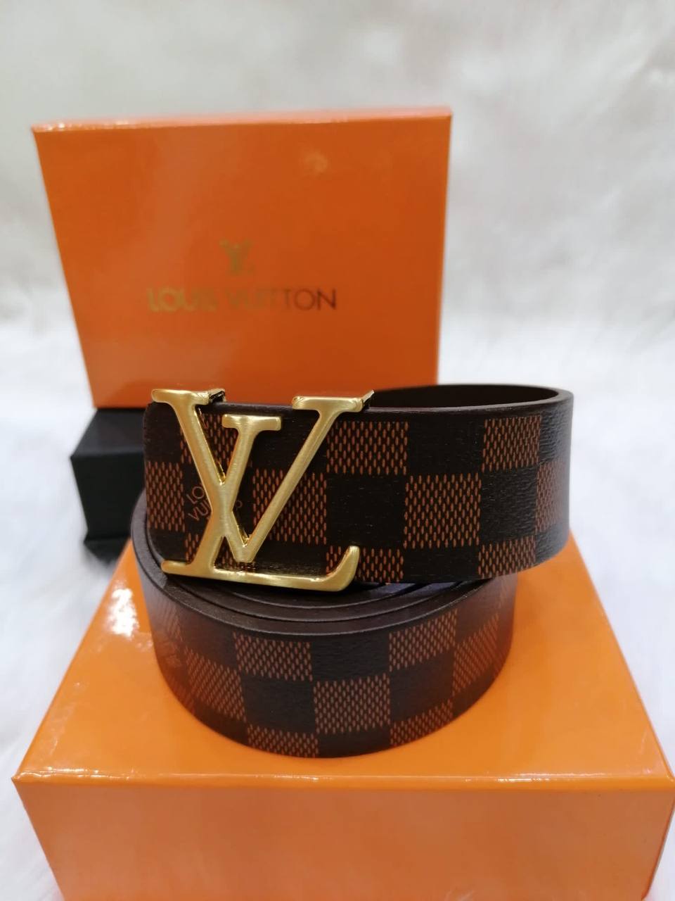 L  - Belt
