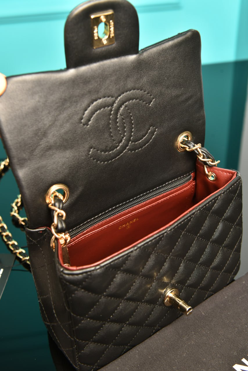 Chnl 1.55 Bag